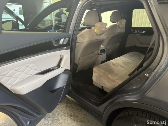 BYD Tang 2025 · 1.5 AT
