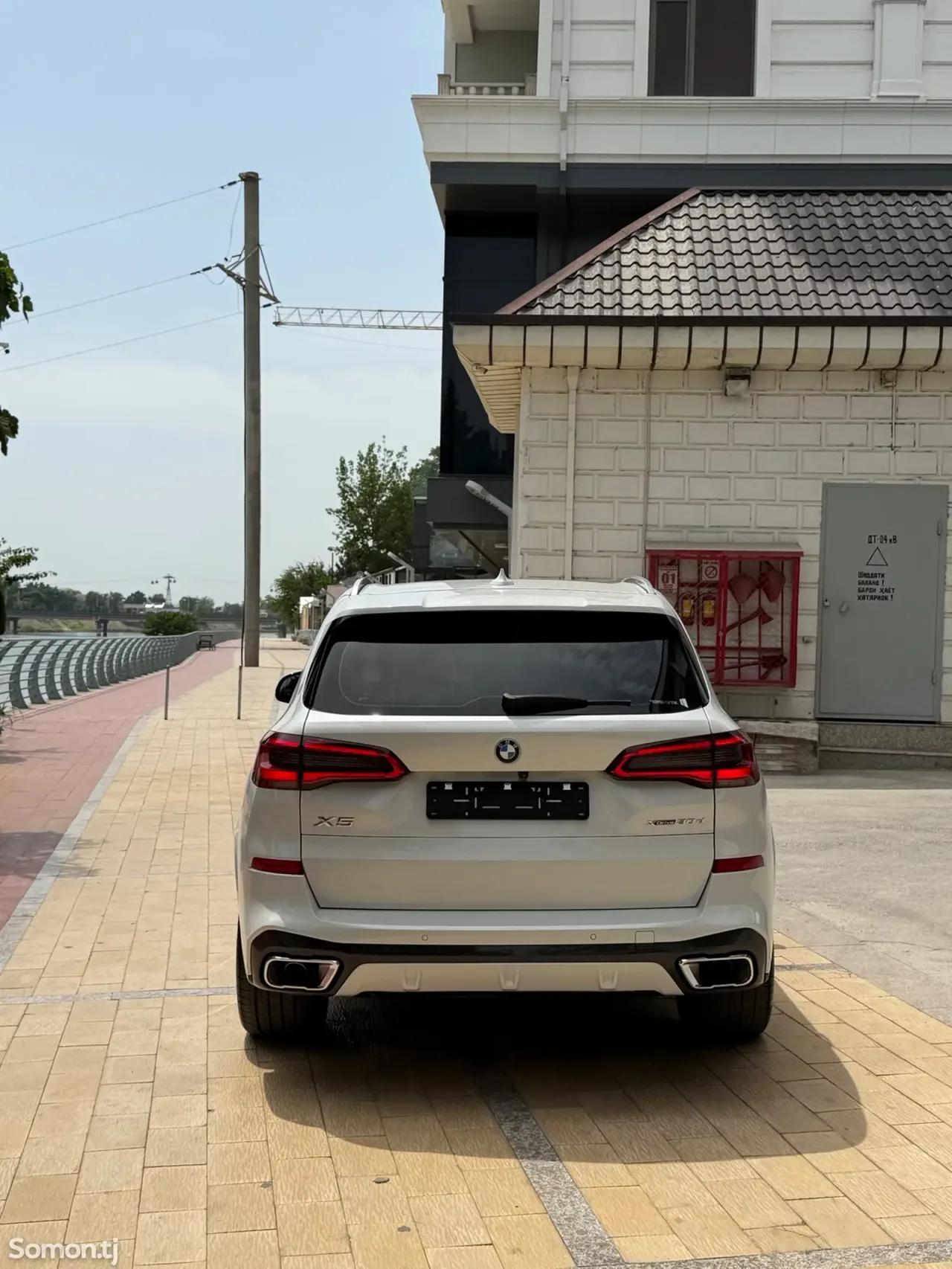 BMW X5 2019 · 3.0 AT