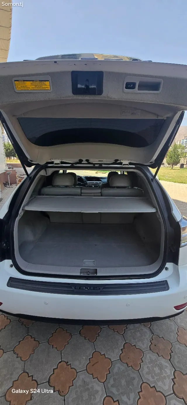 Lexus RX series 2011 · 3.5 AT