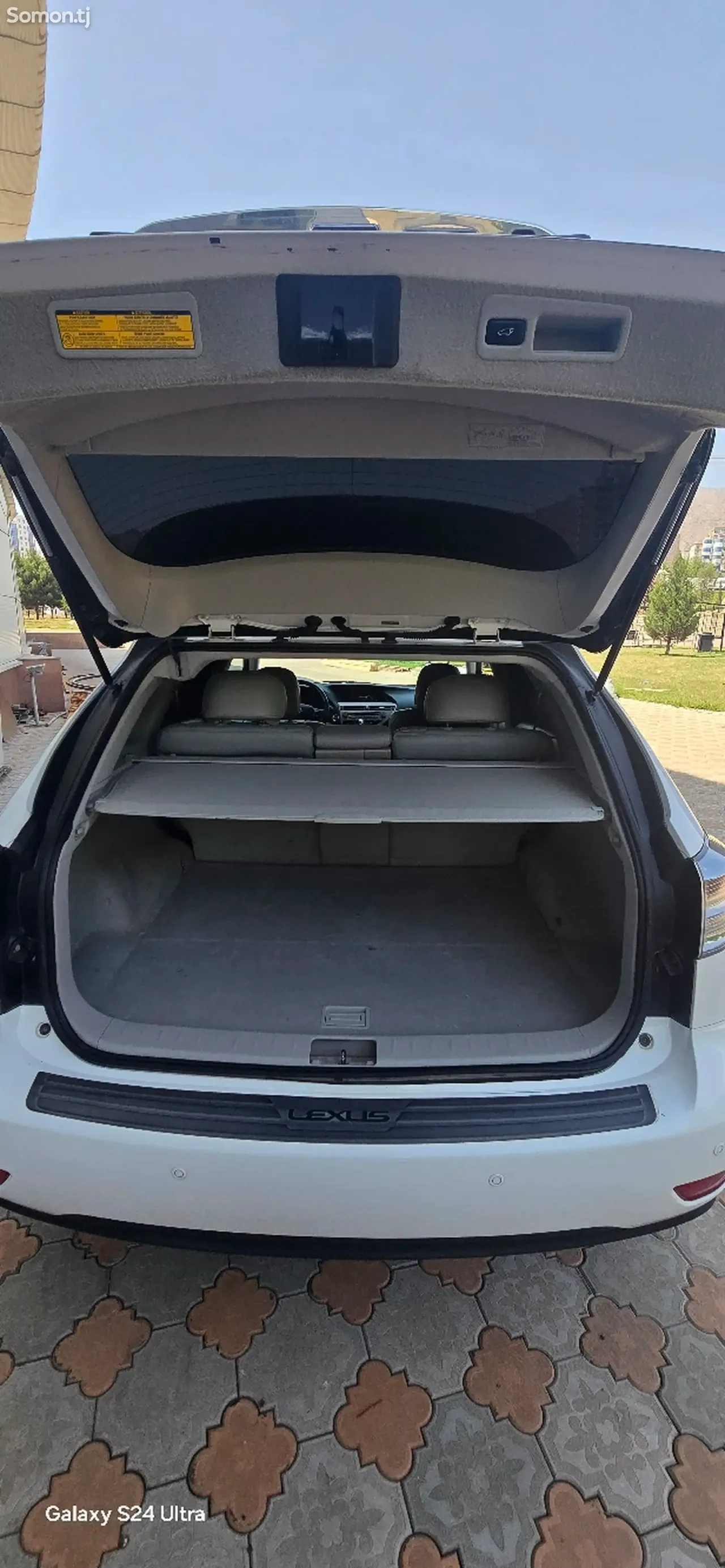 Lexus RX series 2011 · 3.5 AT