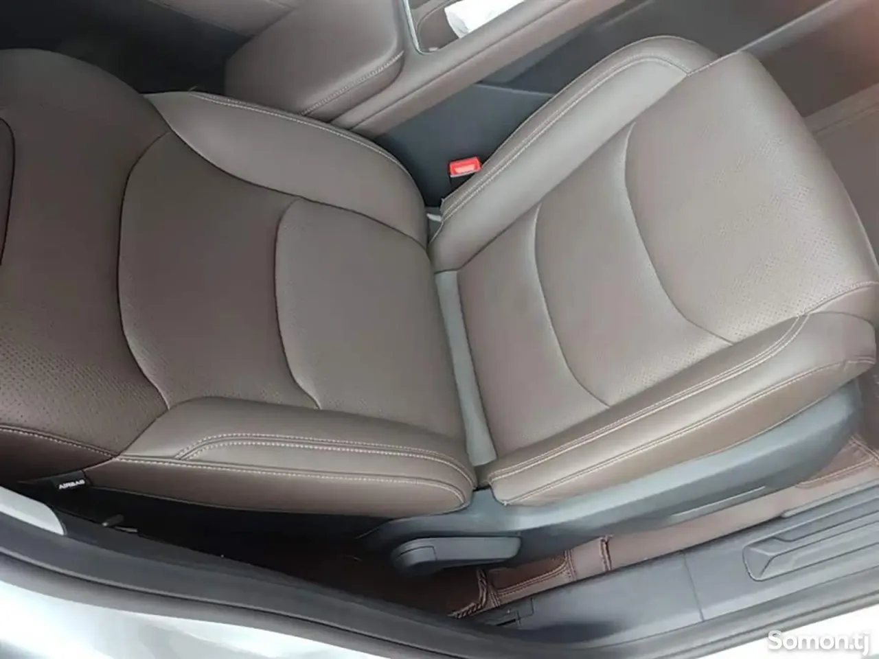 Wuling Starlight 2025 · AT