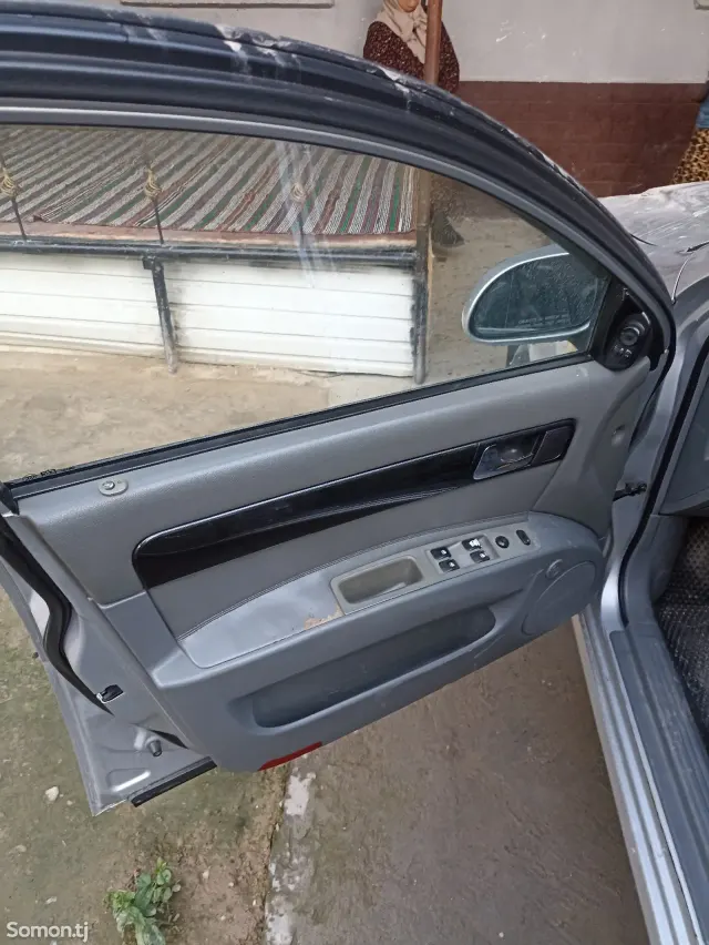 Daewoo Lacetti 2008 · 1.6 MT