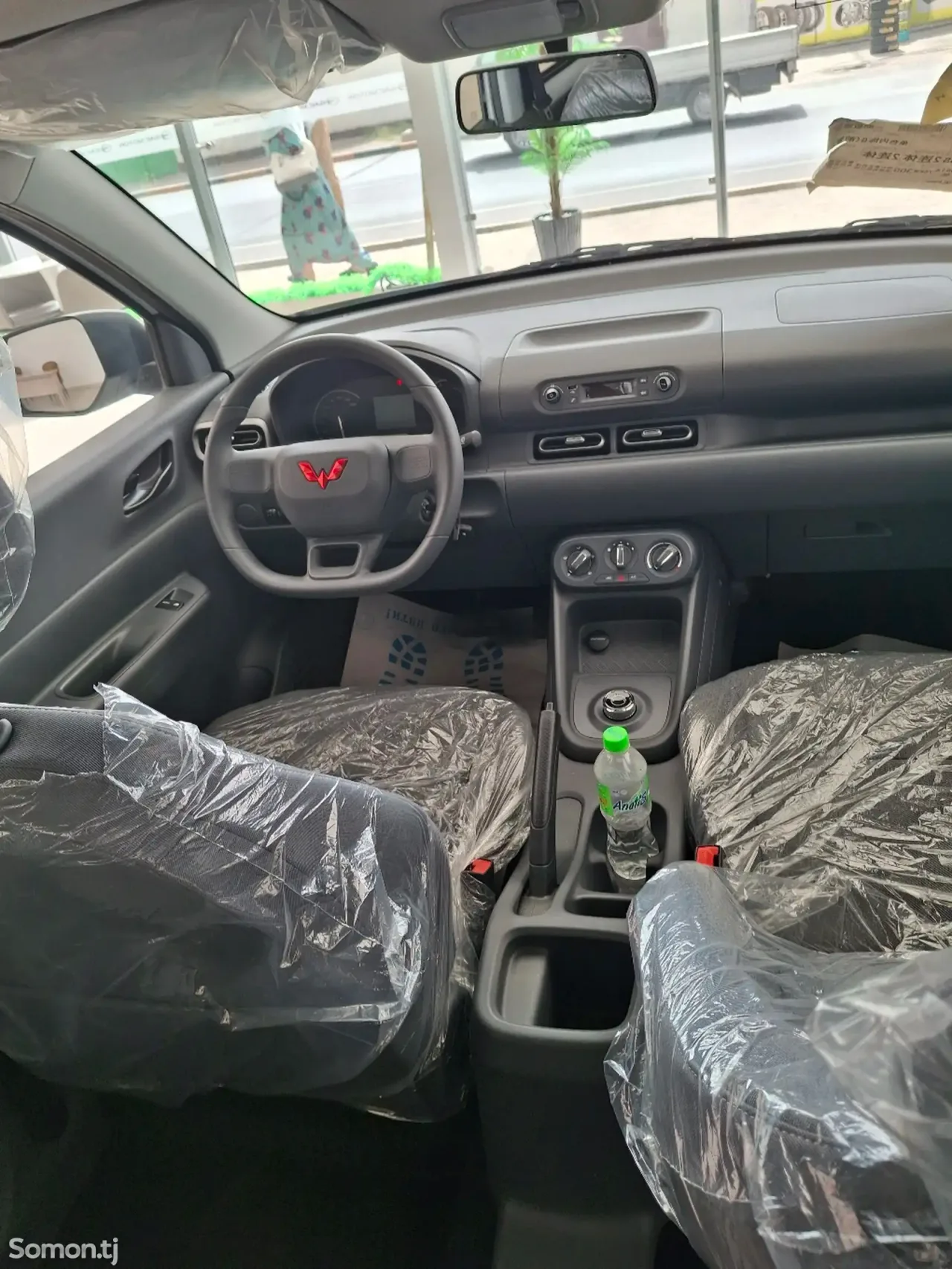 Wuling Xingguang 2024 · AT