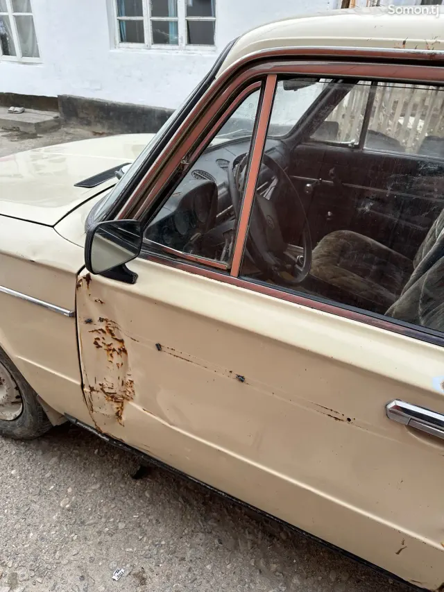 Lada (ВАЗ) 2106 1988 · 1.6 MT
