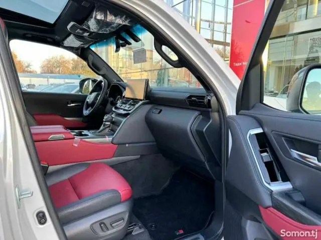 Toyota Land Cruiser 2026 · 3.5 AT