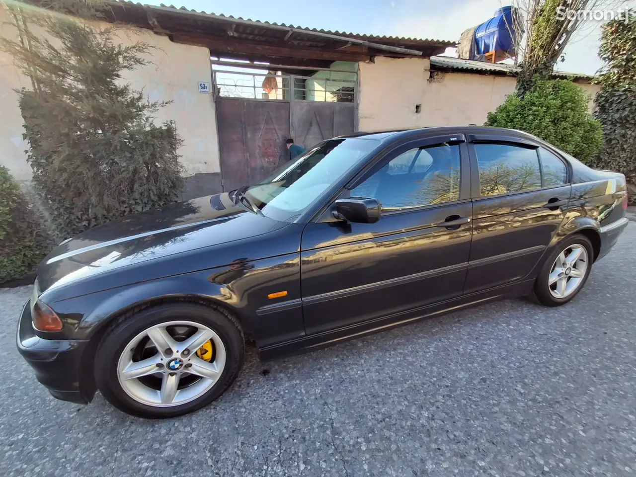 BMW 3 series 1998 · 1.8 MT