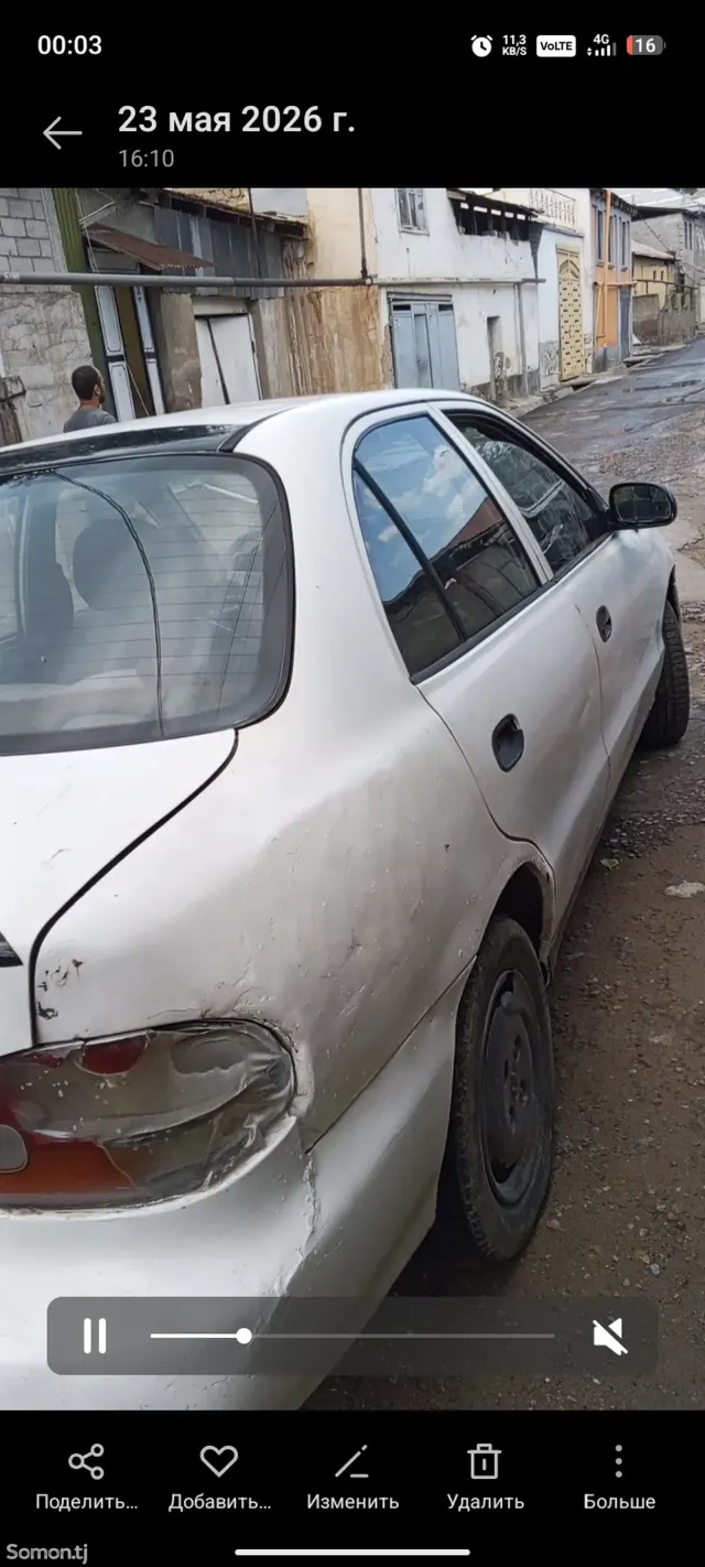 Daewoo Lanos 1995 · MT