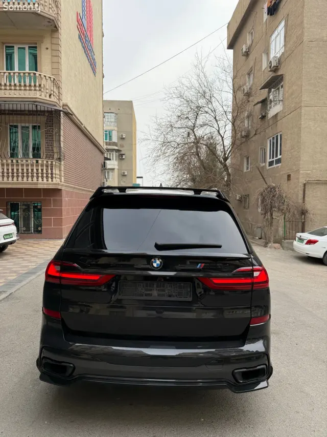 BMW X7 2019 · 5.0 AT