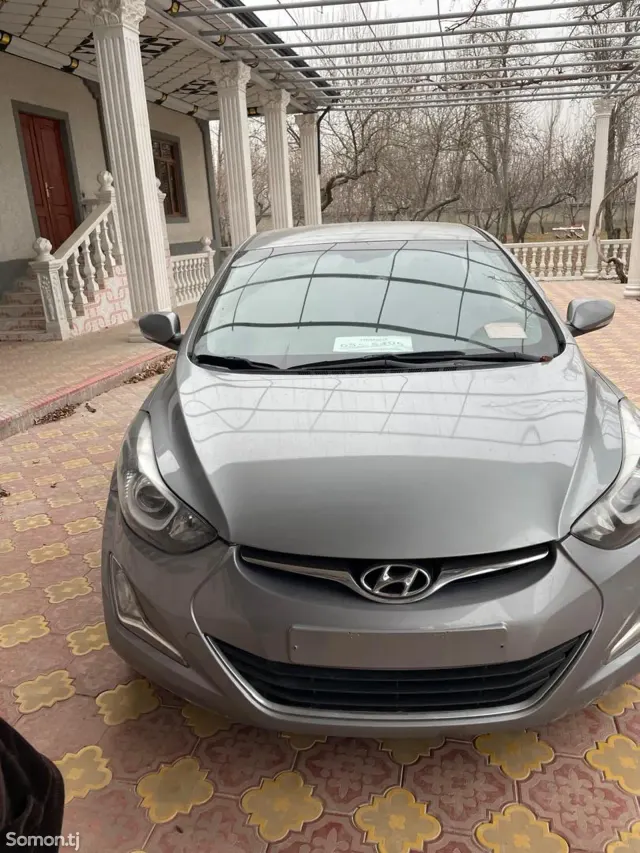 Hyundai Avante 2014 · 1.6 AT