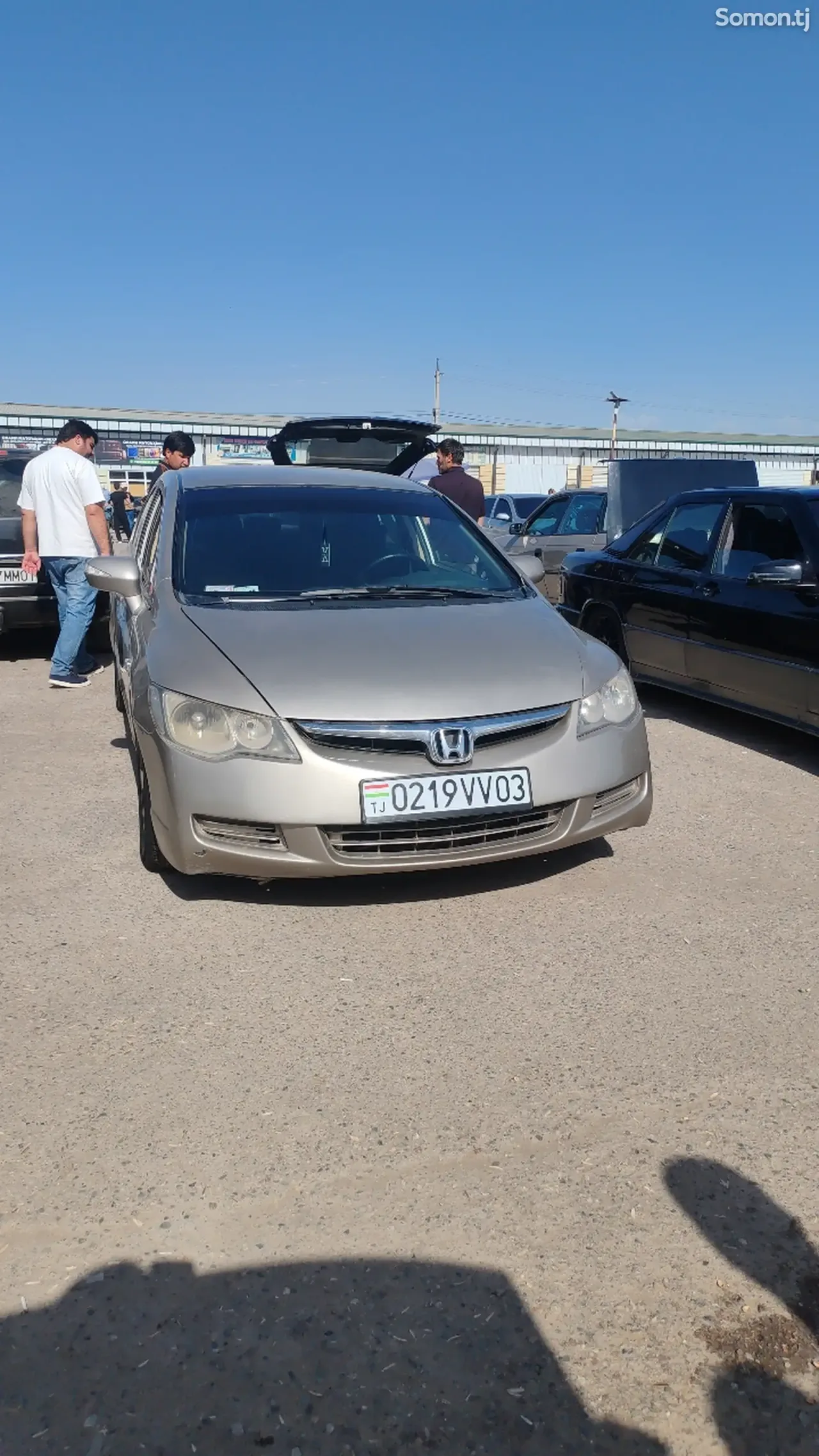 Honda Civic 2006 · 1.8 AT