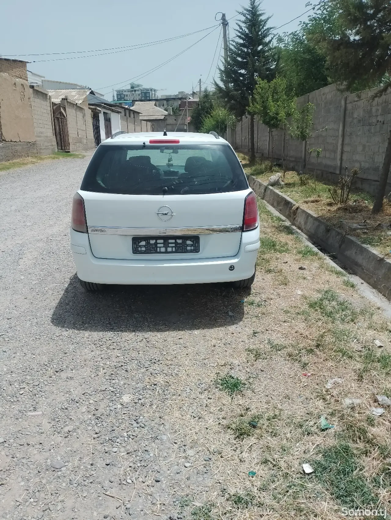Opel Astra H 2005 · 1.4 MT