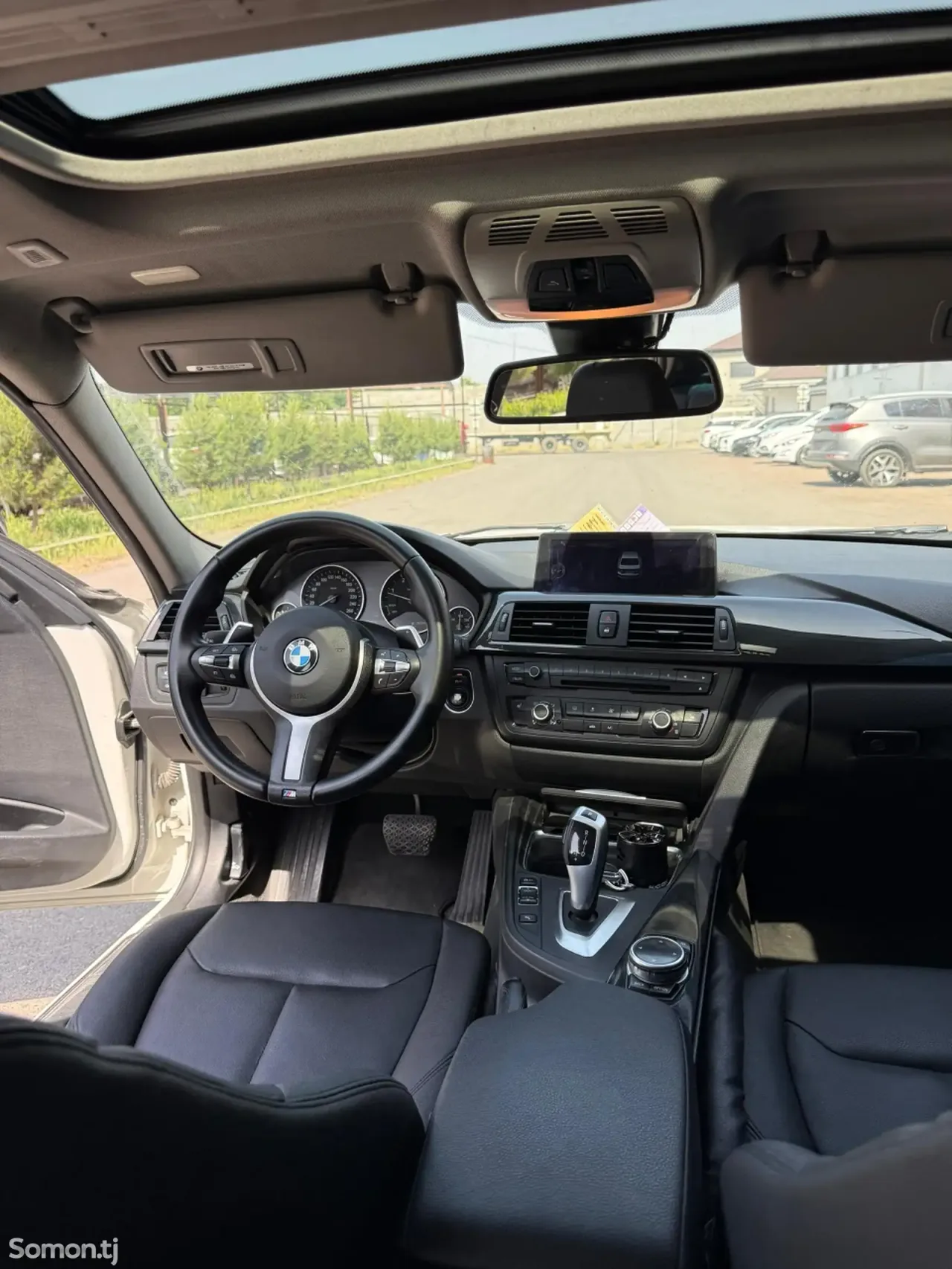 BMW 3 series 2014 · 2.0 AT