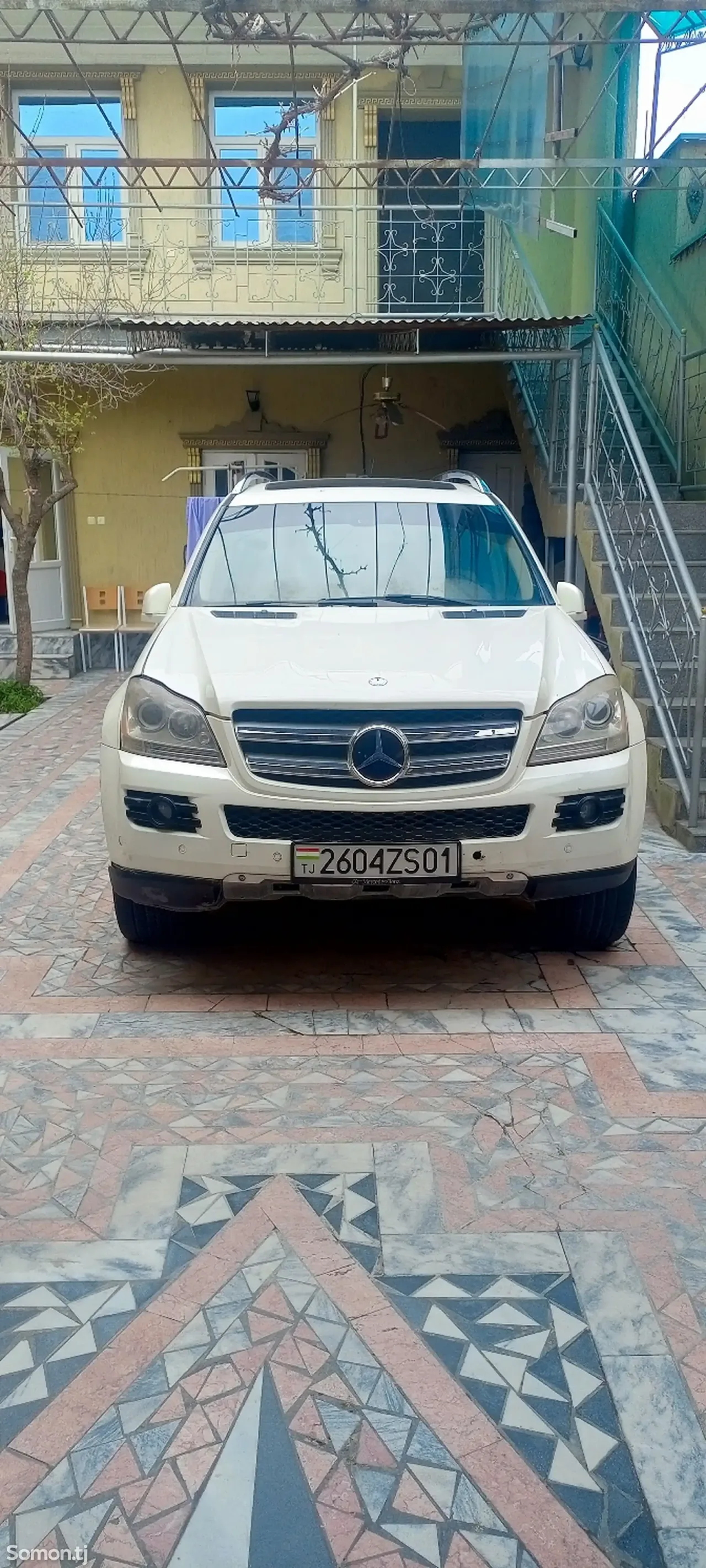 Mercedes-Benz GL class 2011 · 4.5 AT