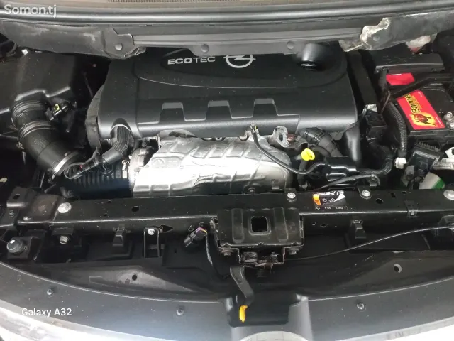 Opel Zafira 2014 · 2.0 AT