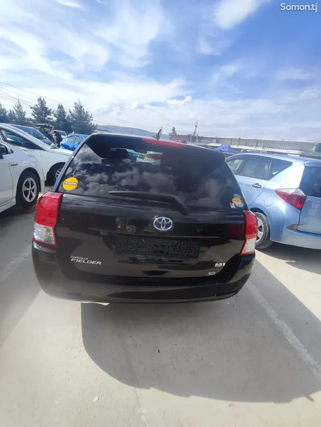 Toyota Fielder 2015 · 1.5 AT