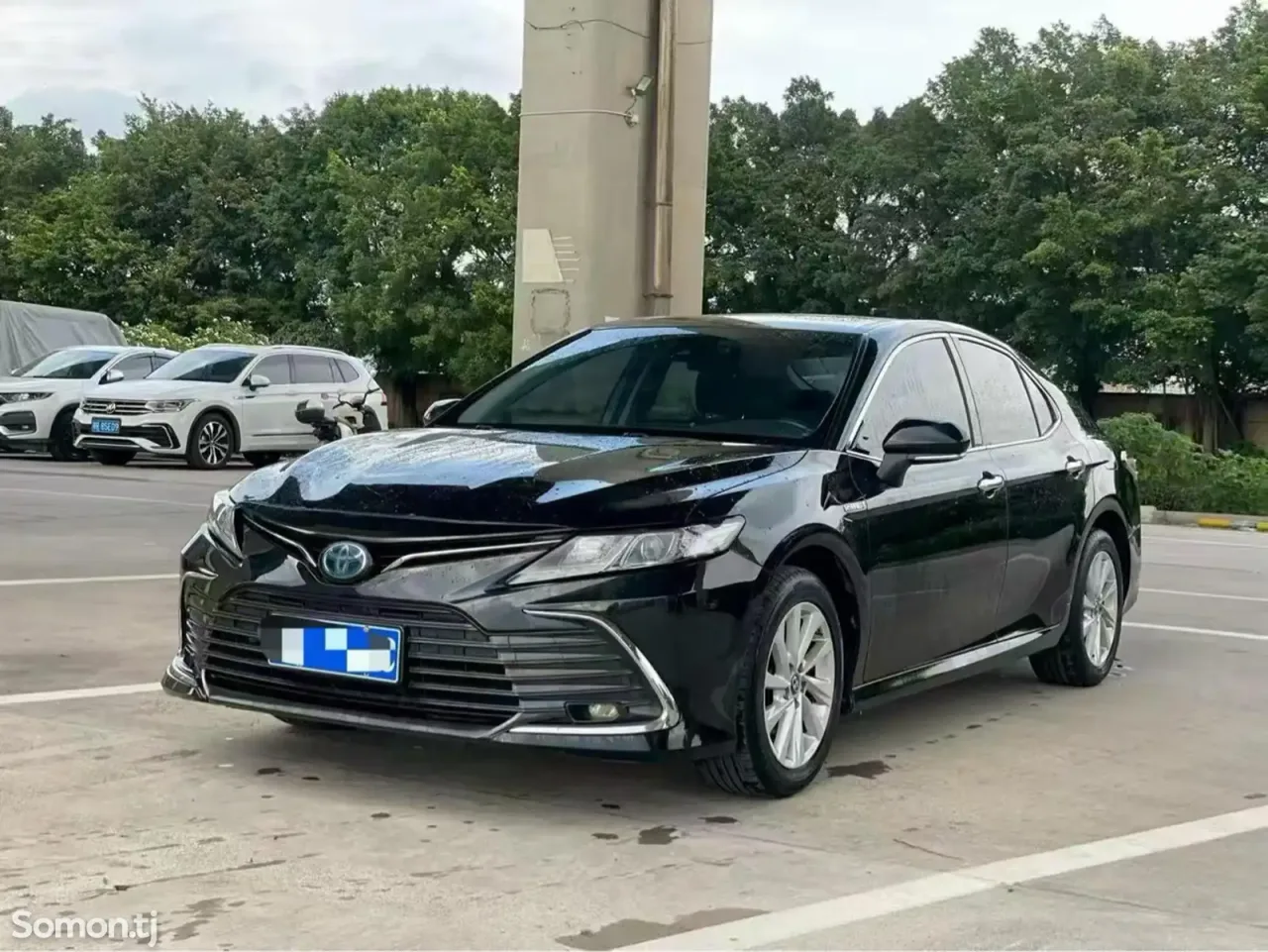 Toyota Camry 2021 · 2.5 AT
