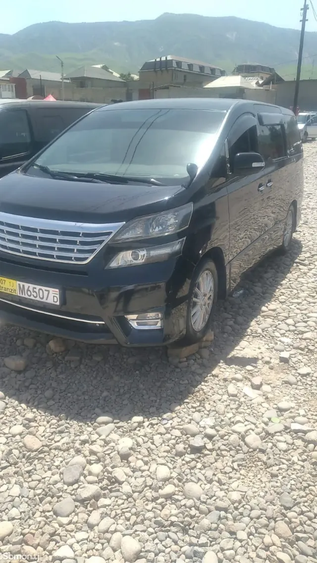 Toyota Vellfire 2010 · 2.4 AT