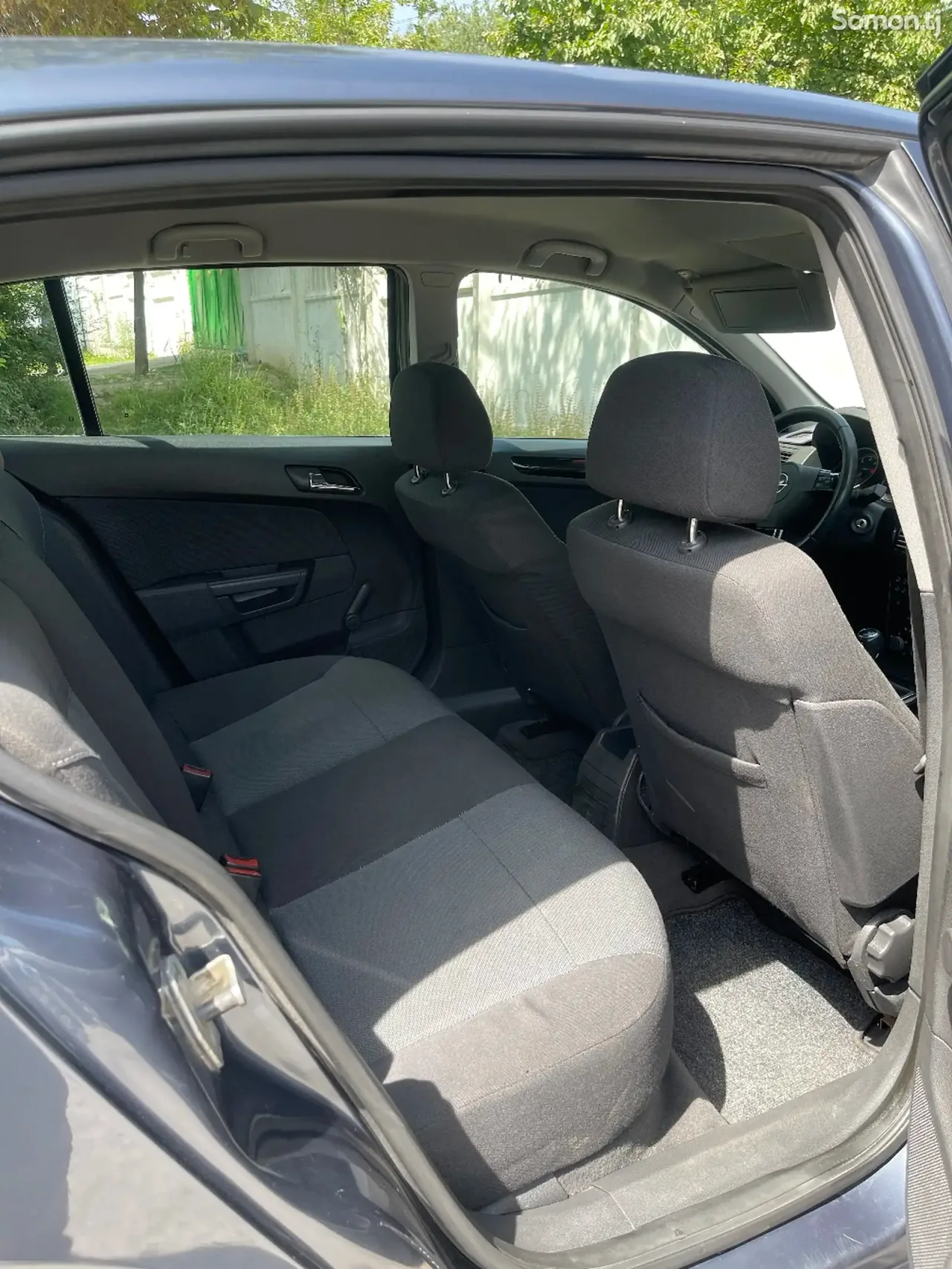 Opel Astra H 2007 · 1.6 MT