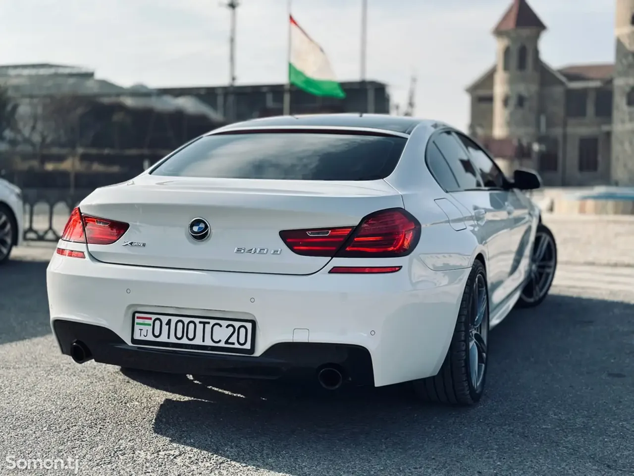 BMW 6 series 2015 · 4.0 AT