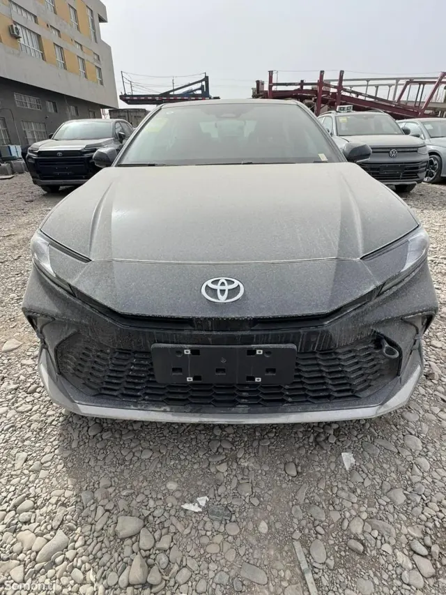 Toyota Camry 2026 · 2.0 AT