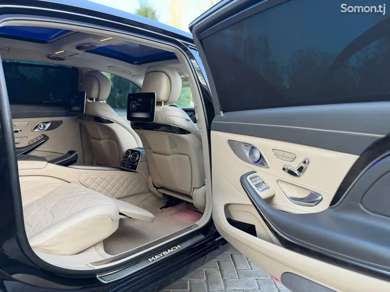 Mercedes-Benz S class 2019 · 5.6 AT