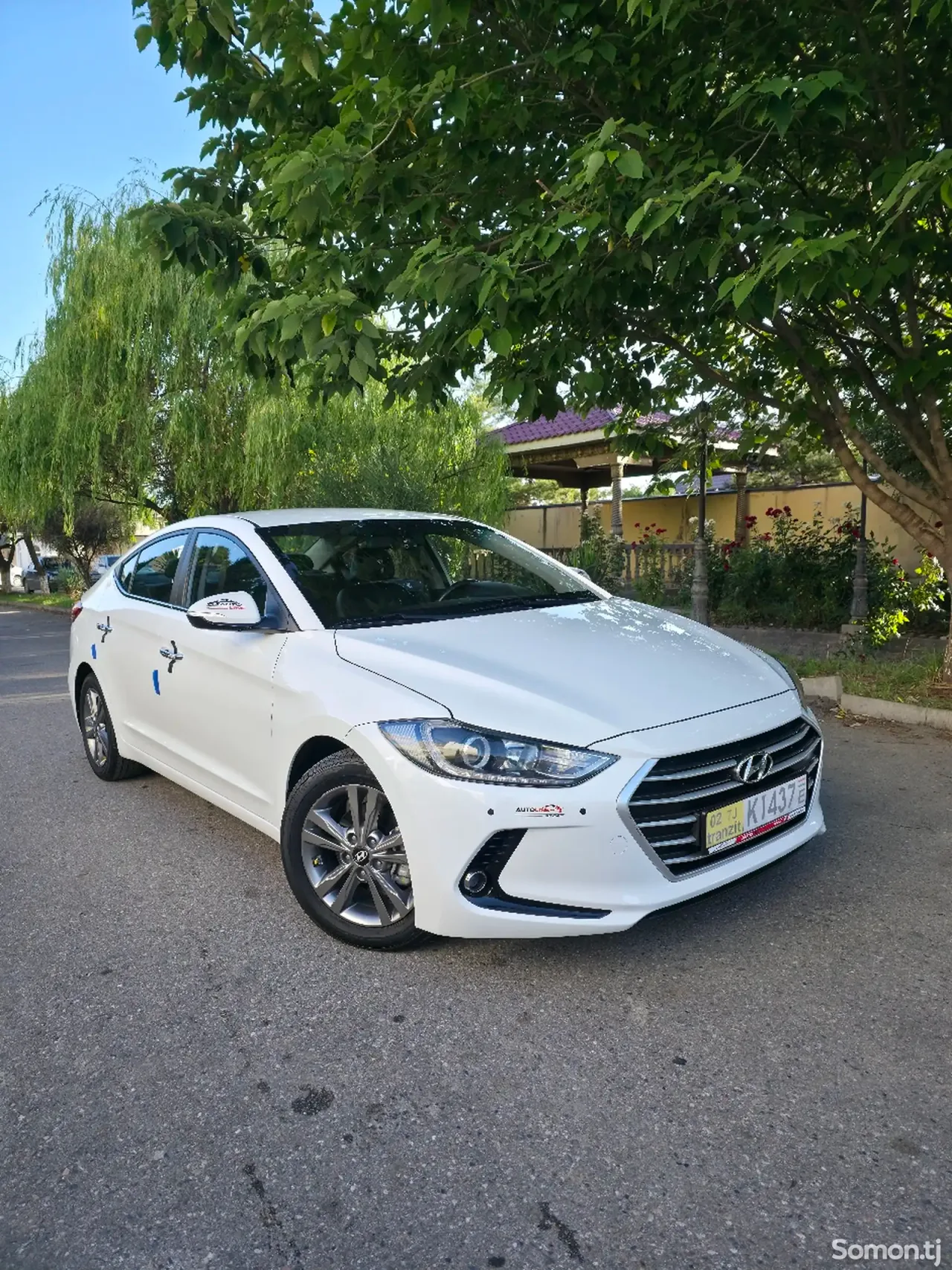 Hyundai Avante 2015 · 1.6 AT