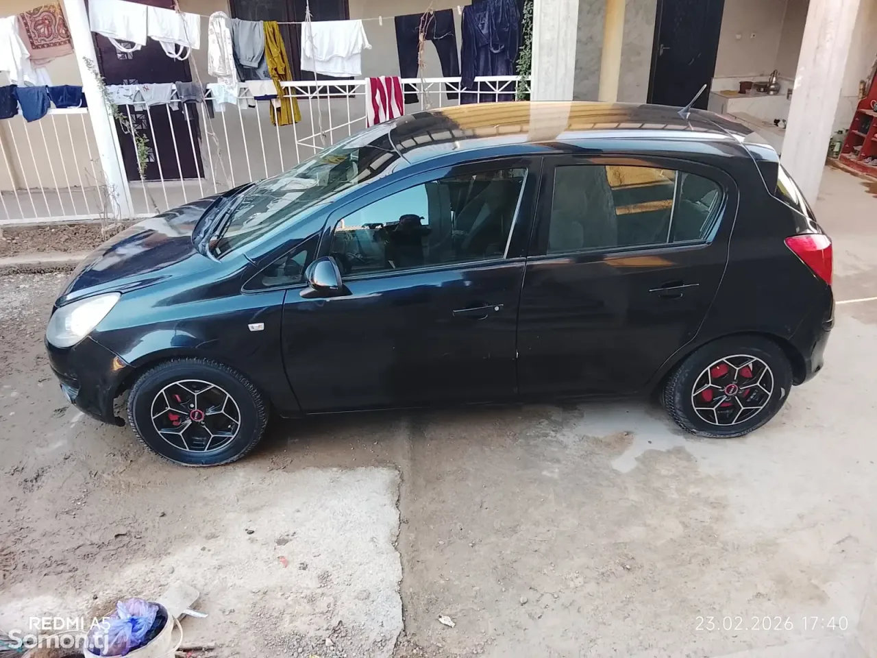 Opel Corsa 2010 · 1.6 MT