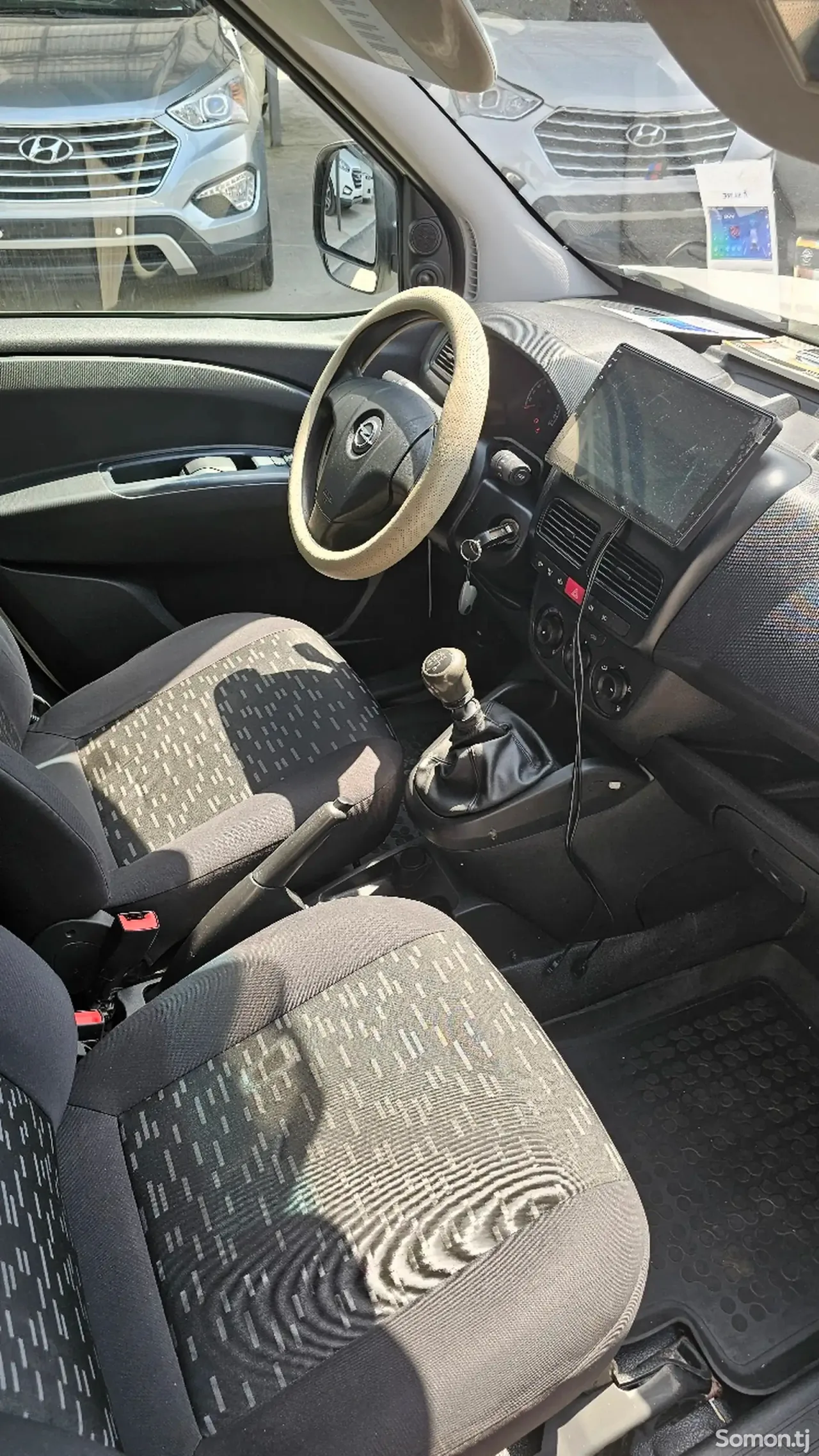 Opel Combo 2015 · 1.4 MT