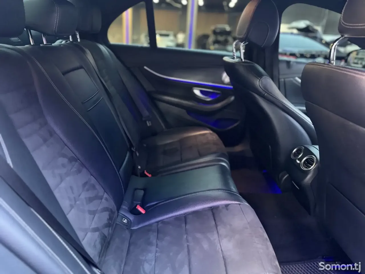 Mercedes-Benz E class 2020 · 2.2 AT