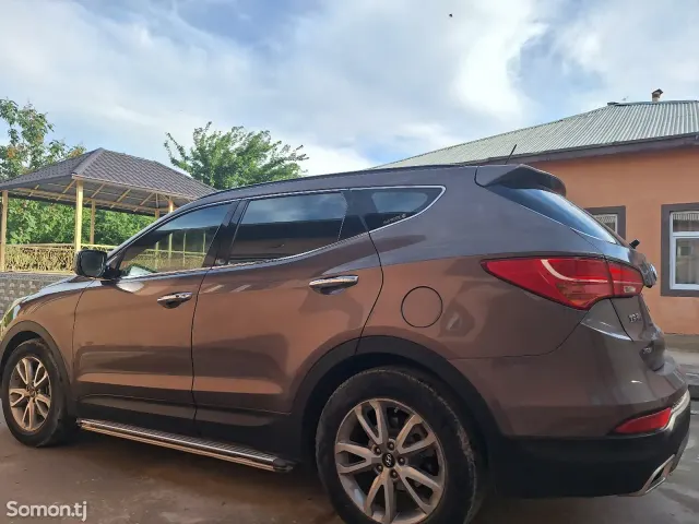 Hyundai Santa Fe 2014 · 2.0 AT