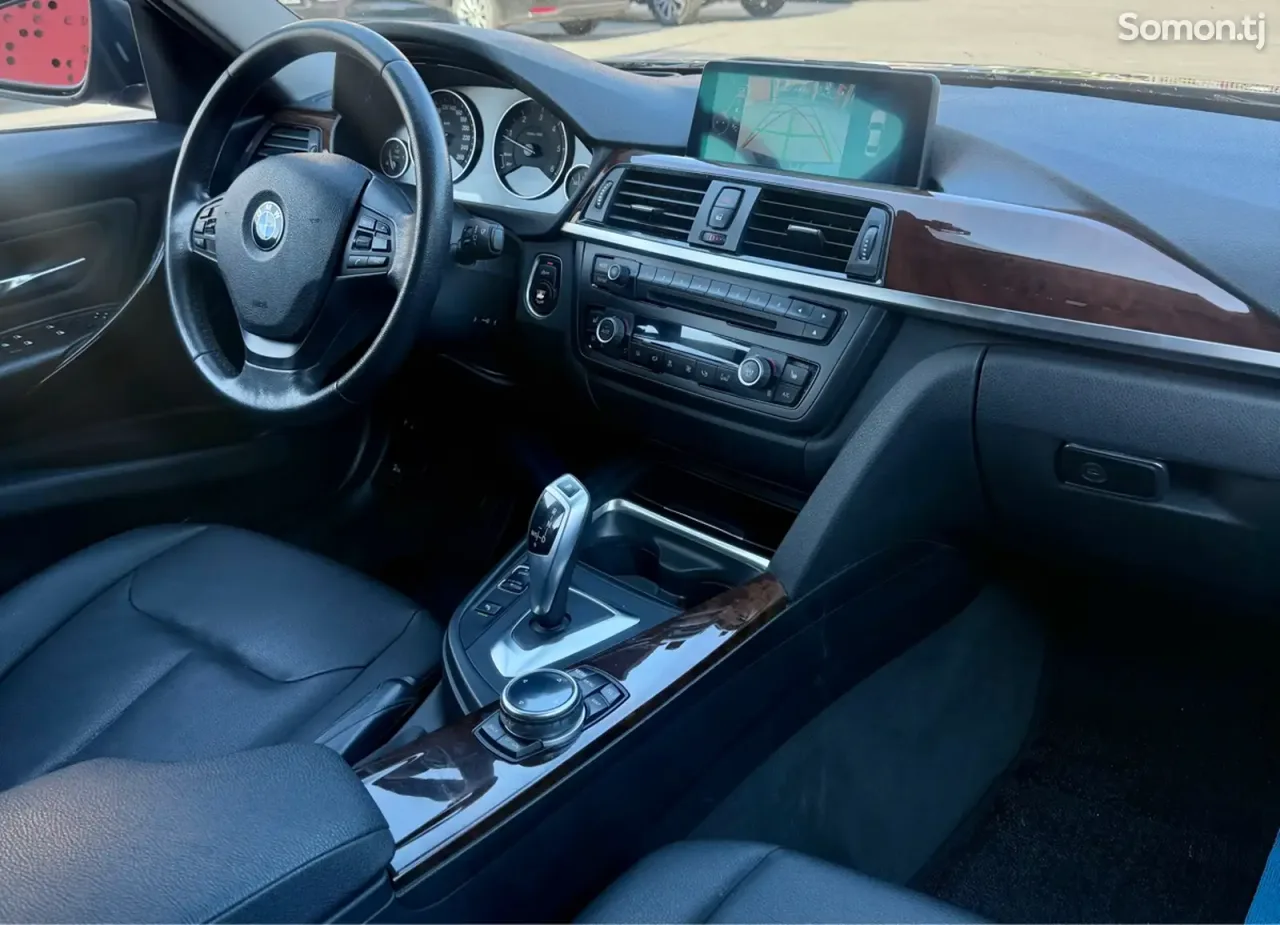 BMW 3 series 2014 · 2.0 AT