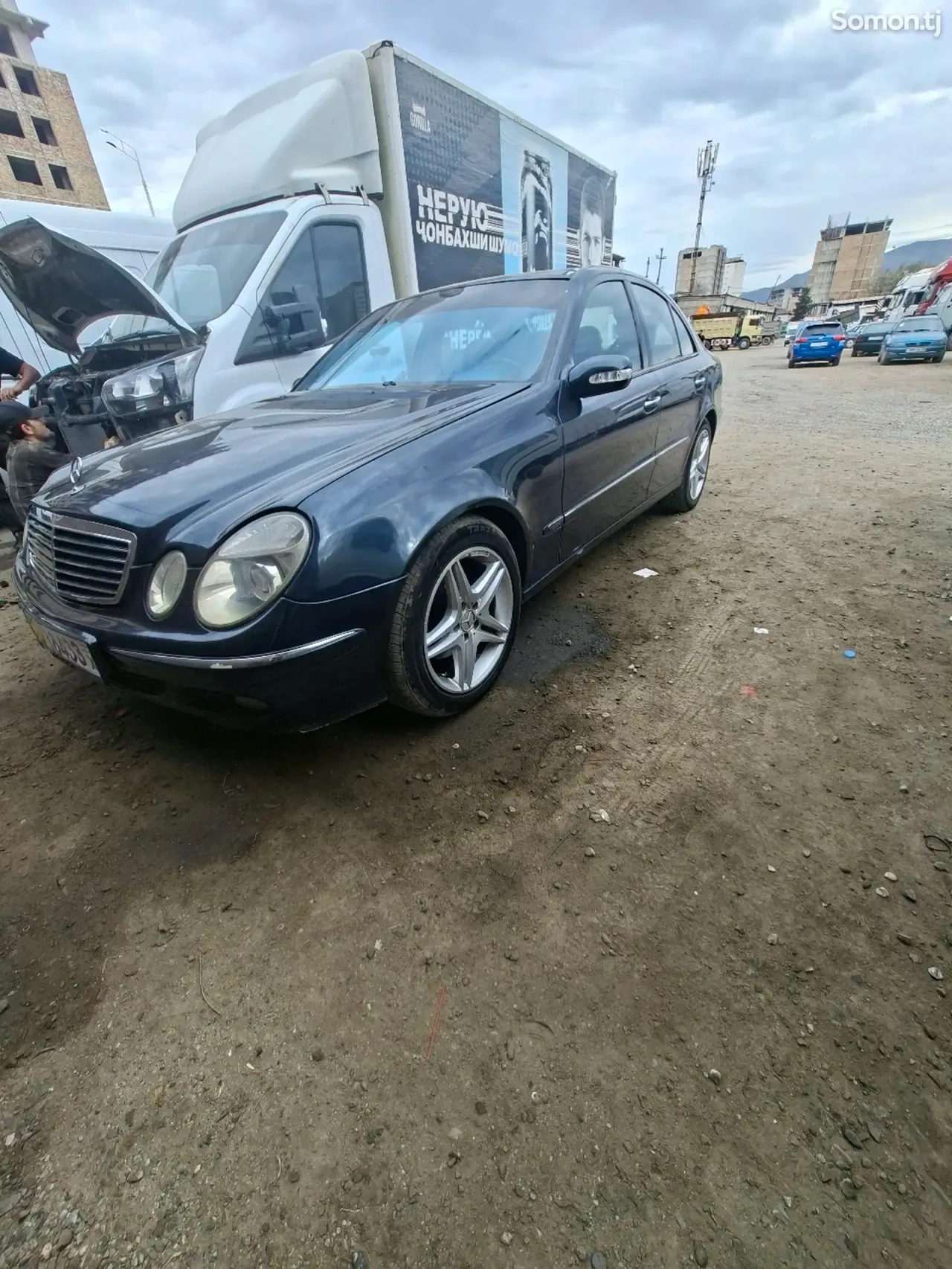 Mercedes-Benz E class 2002 · 2.7 AT