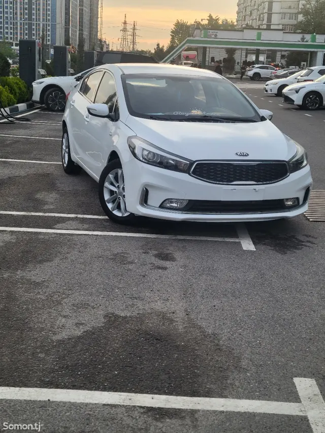 Kia K3 2016 · 1.6 AT