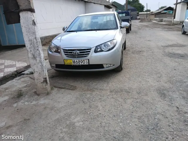 Hyundai Avante 2010 · 1.6 AT