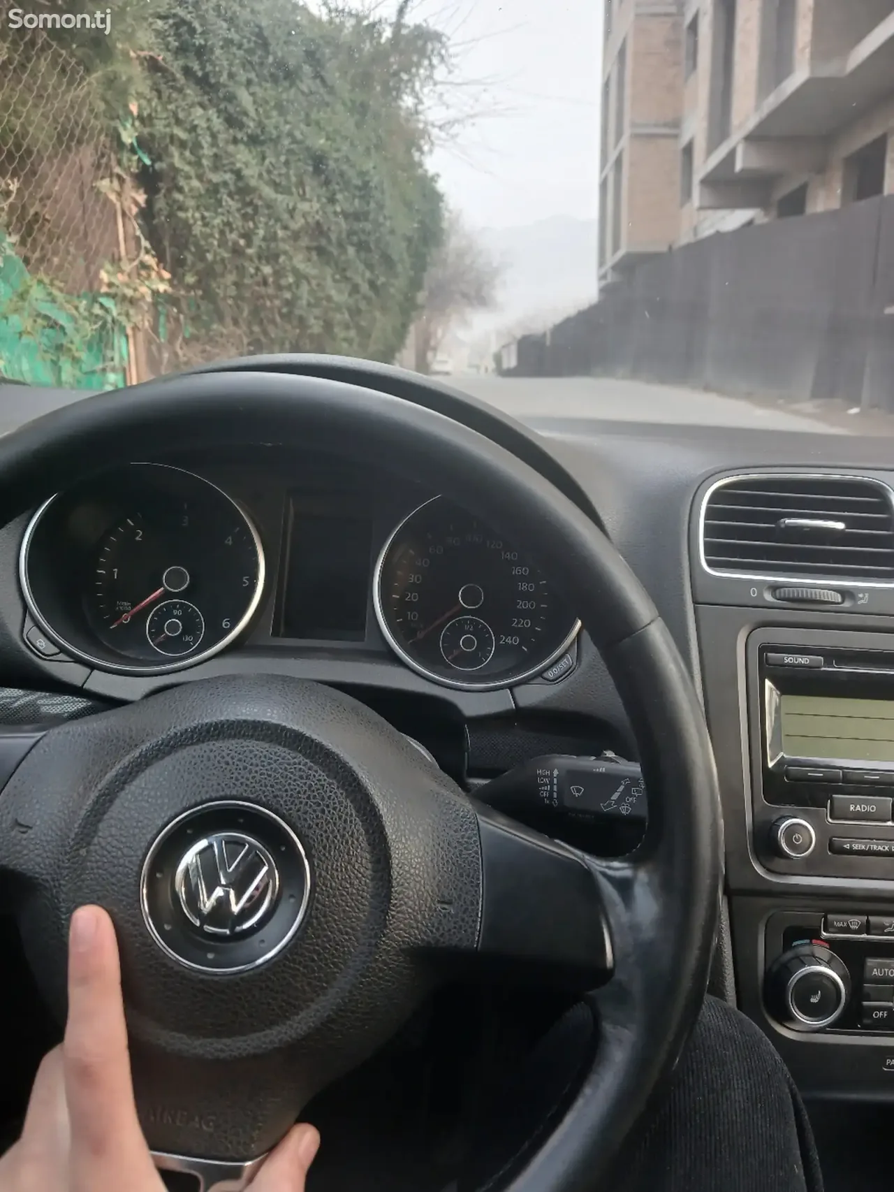 Volkswagen Golf 2010 · 2.0 AT