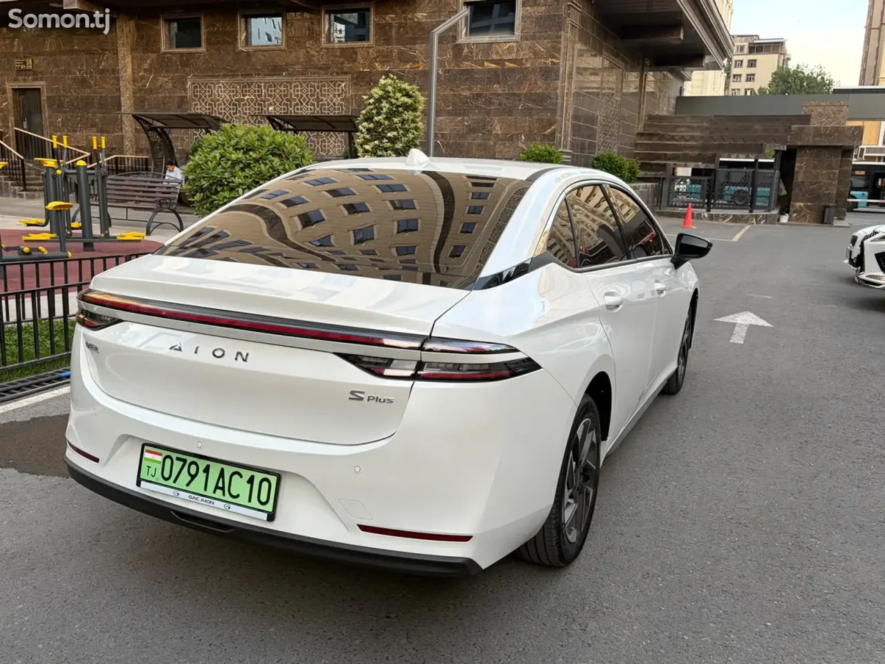 GAC Aion S Plus 2026 · 3.3 AT