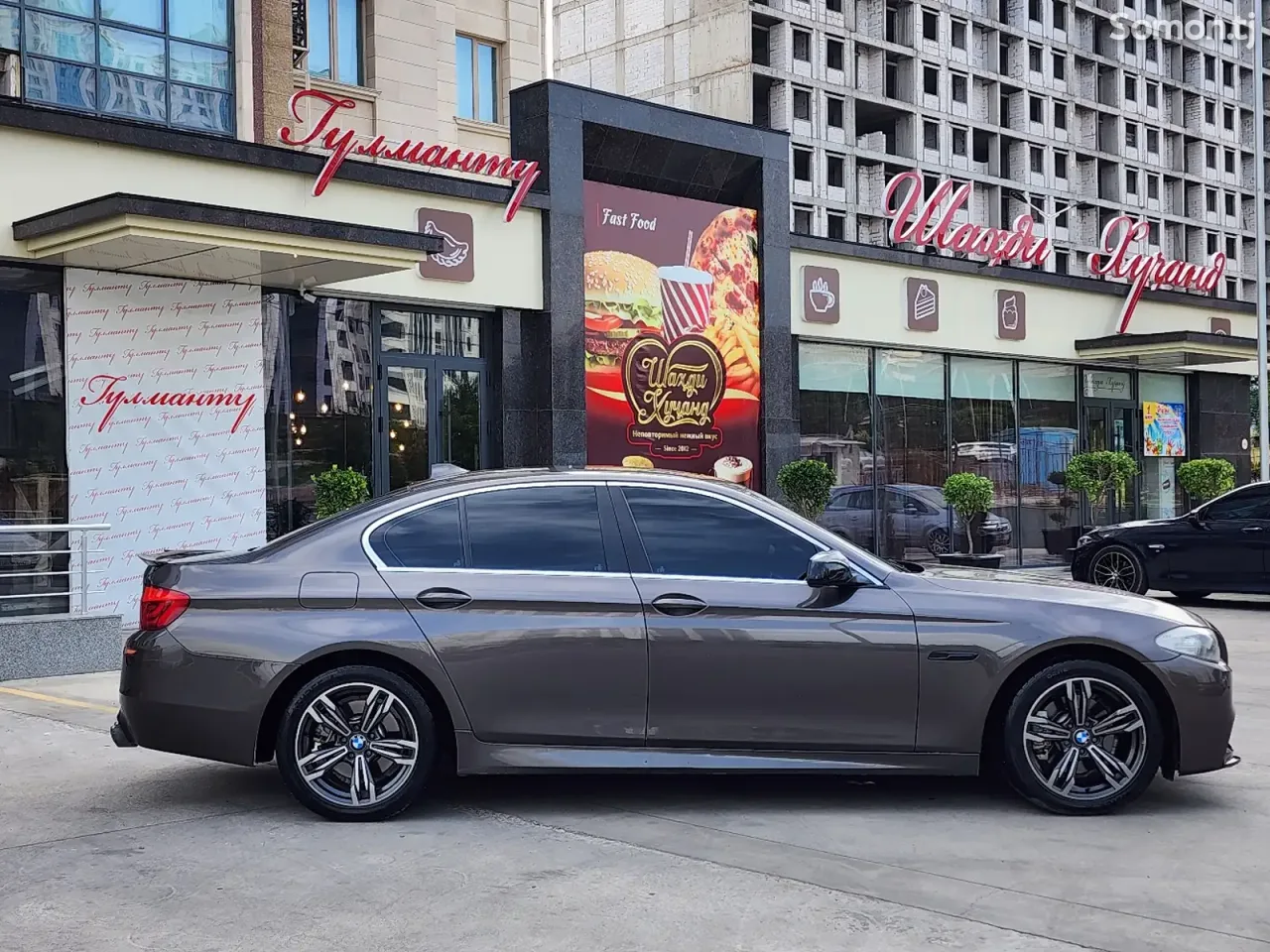 BMW 5 series 2013 · 2.0 AT