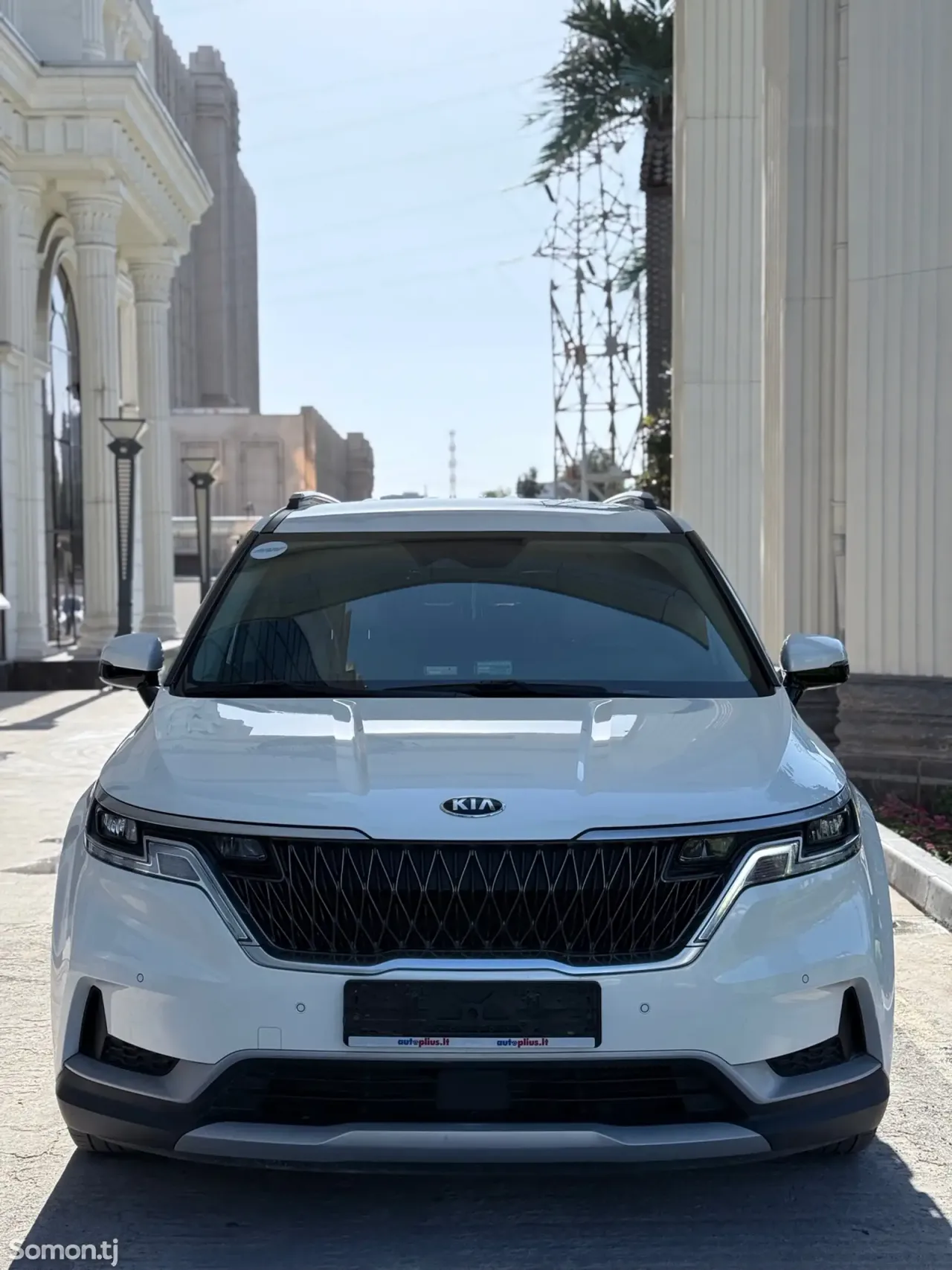 Kia Carnival 2021 · 2.2 AT