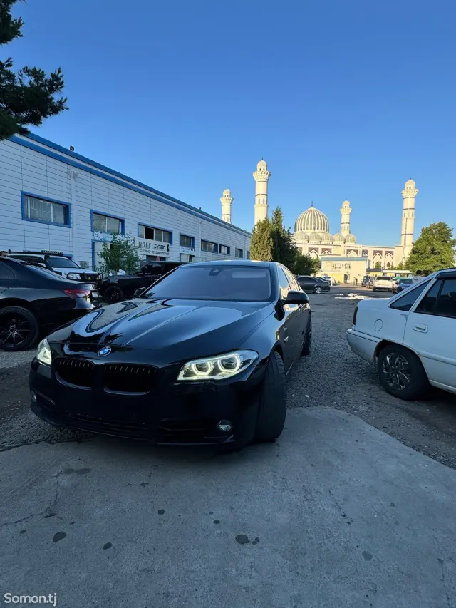 BMW 5 series 2014 · 2.8 AT