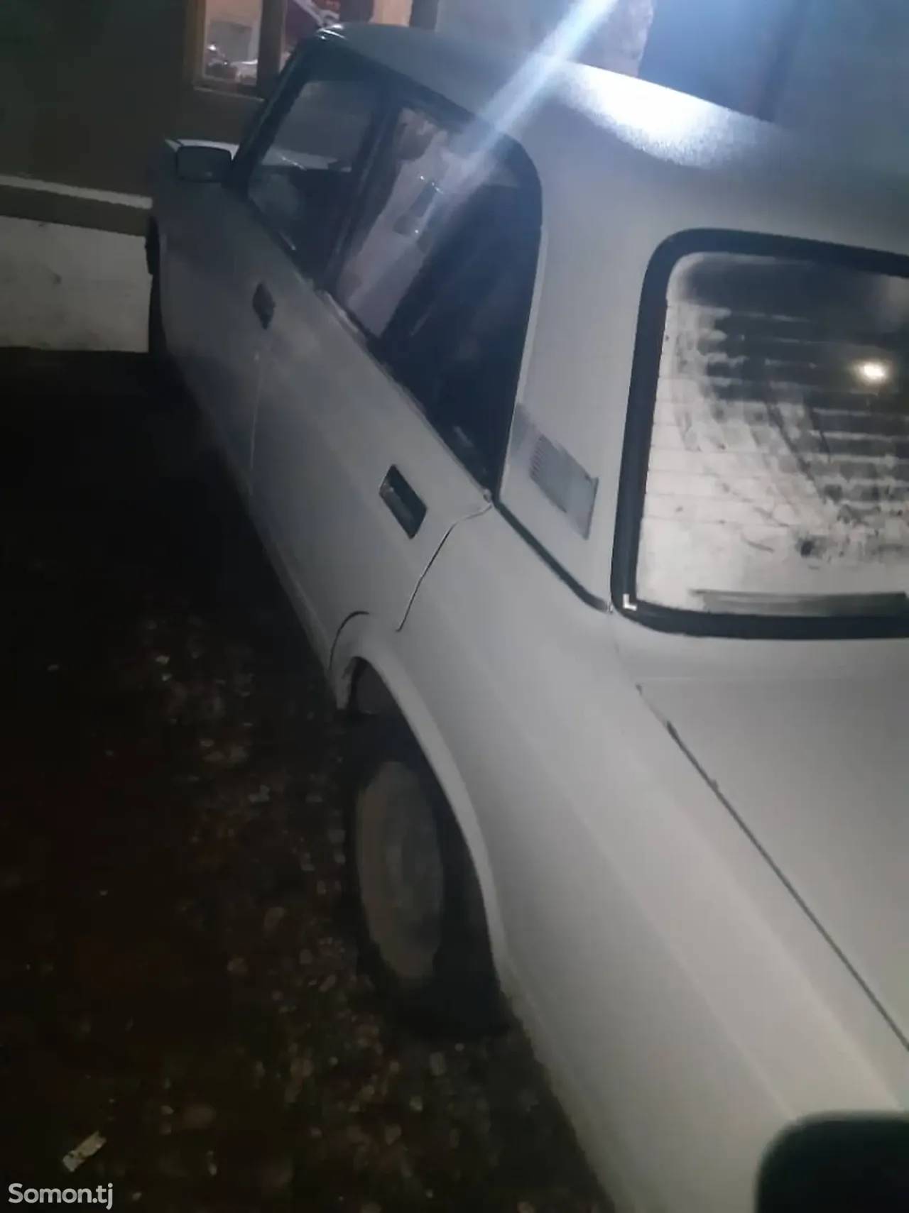 Lada (ВАЗ) 2107 1998 · MT