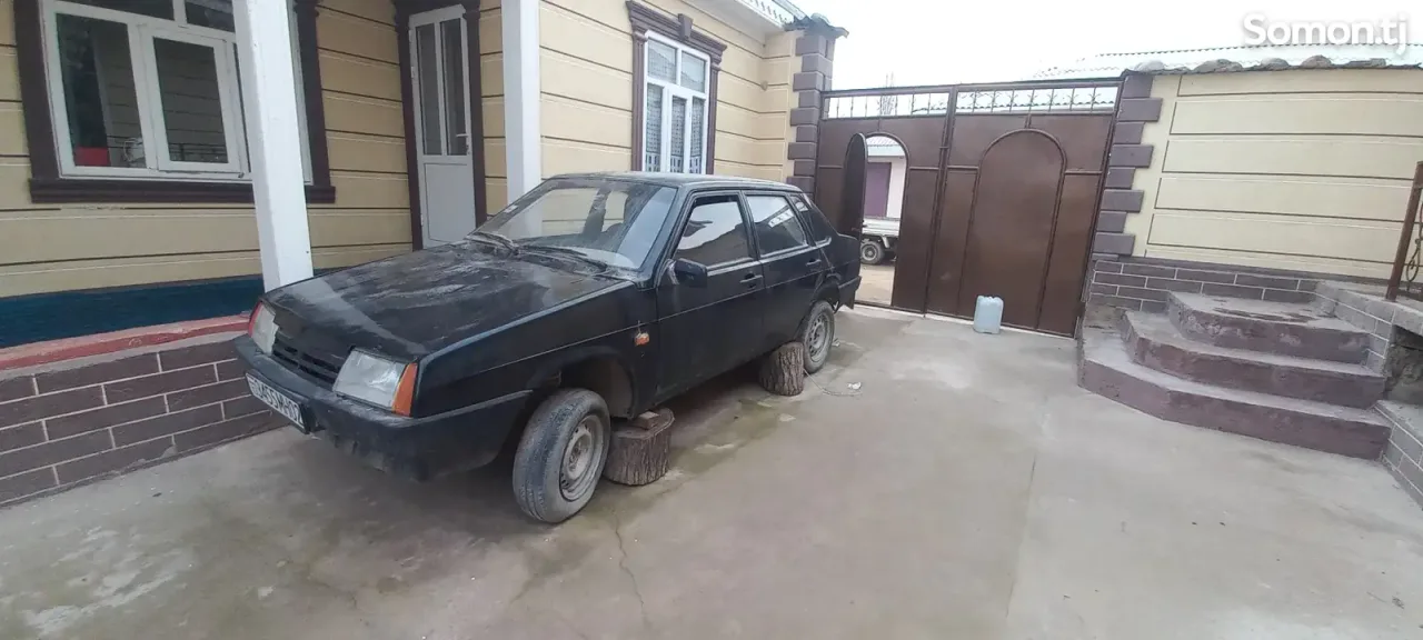 Lada (ВАЗ) 21099 1997 · 1.6 MT