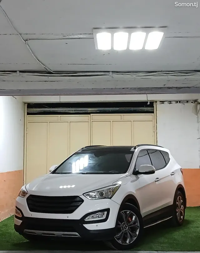 Hyundai Santa Fe 2014 · 2.2 AT
