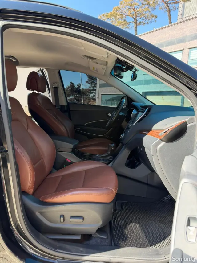 Hyundai Santa Fe 2014 · 2.0 AT