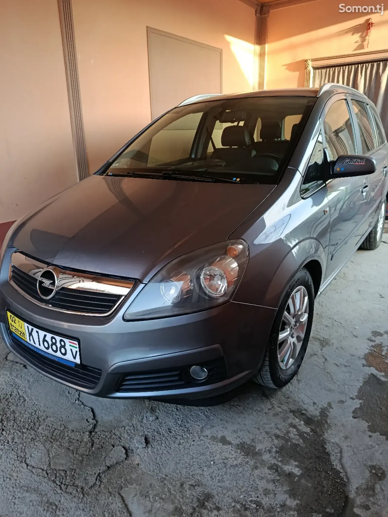 Opel Zafira 2006 · 1.8 MT