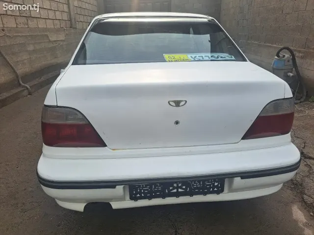 Daewoo Nexia 1996 · 1.5 MT