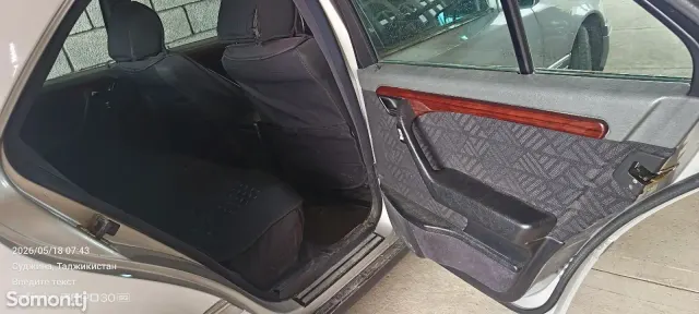 Mercedes-Benz C class 1995 · 1.8 MT