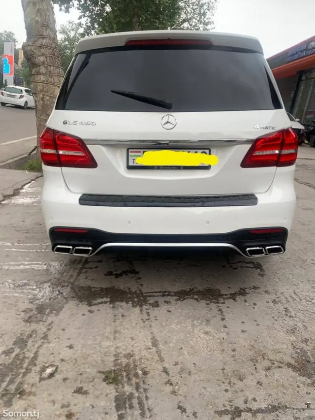 Mercedes-Benz GLS 2018 · 4.5 AT