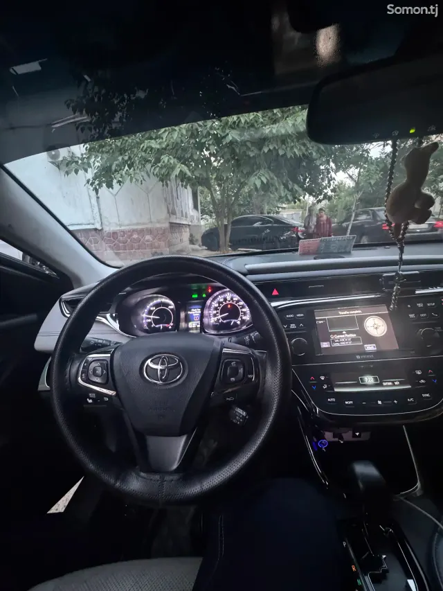 Toyota Avalon 2014 · 2.5 AT