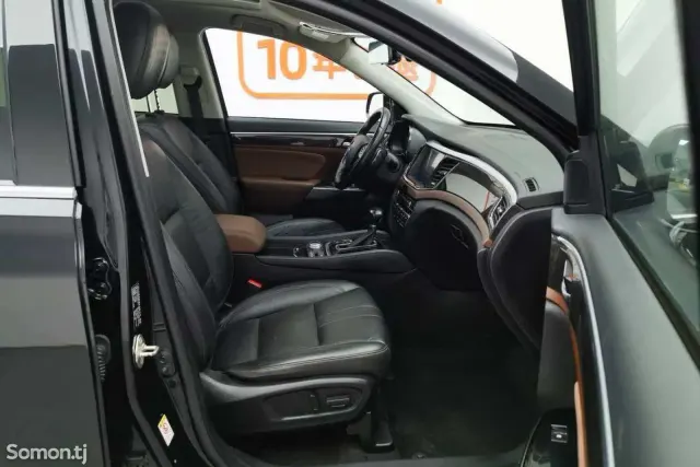 GAC Trumpchi GS8 2017 · 2.0 AT