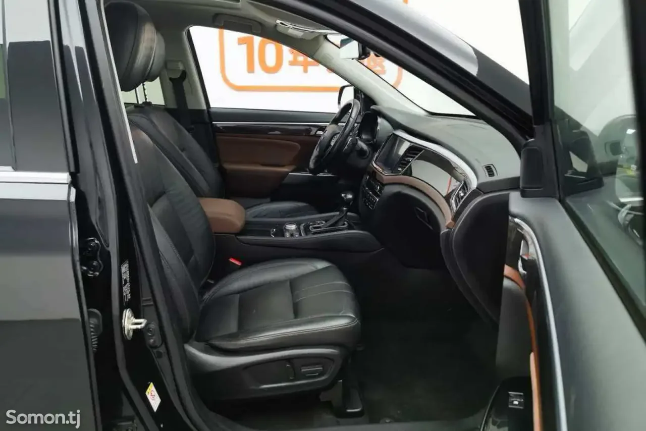 GAC Trumpchi GS8 2017 · 2.0 AT